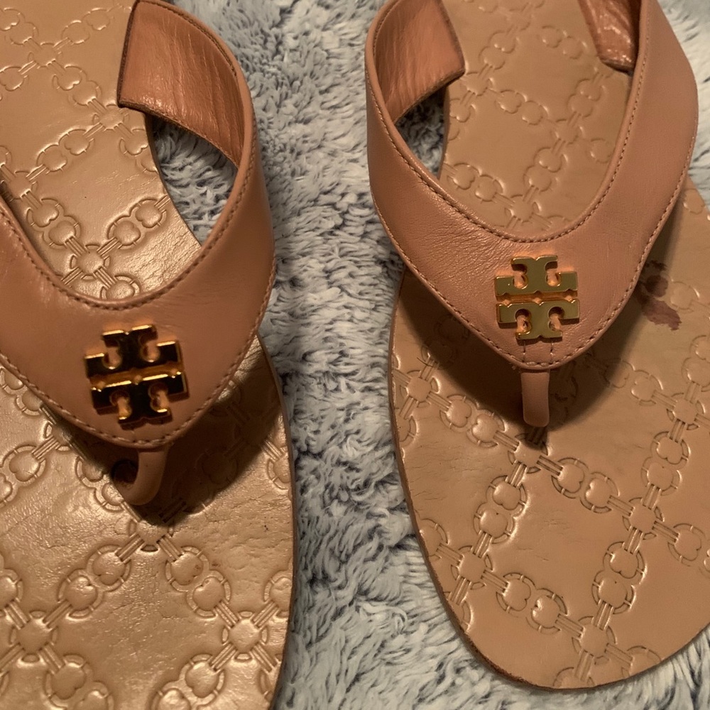Tory Burch leather flip flop